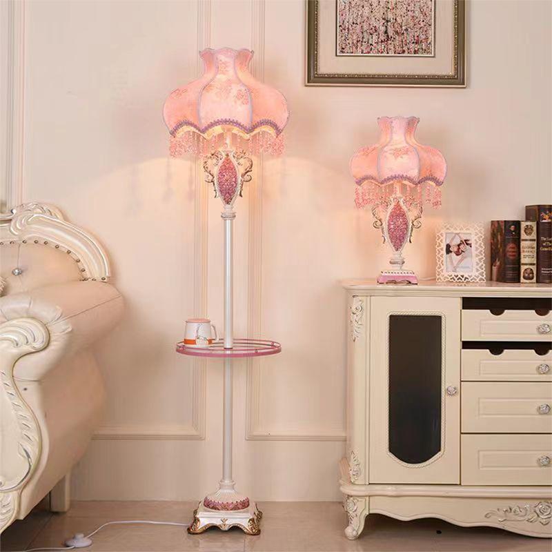 Lampe de table rose européenne - Desk Lamp avis et prix